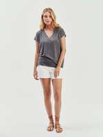 Nursing Tee · vintage grey