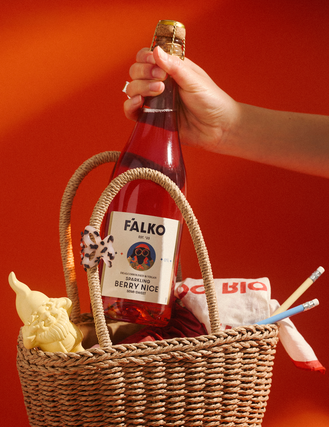 Bezalkoholowe F'ALKO 750 ml · Berry Nice 0%