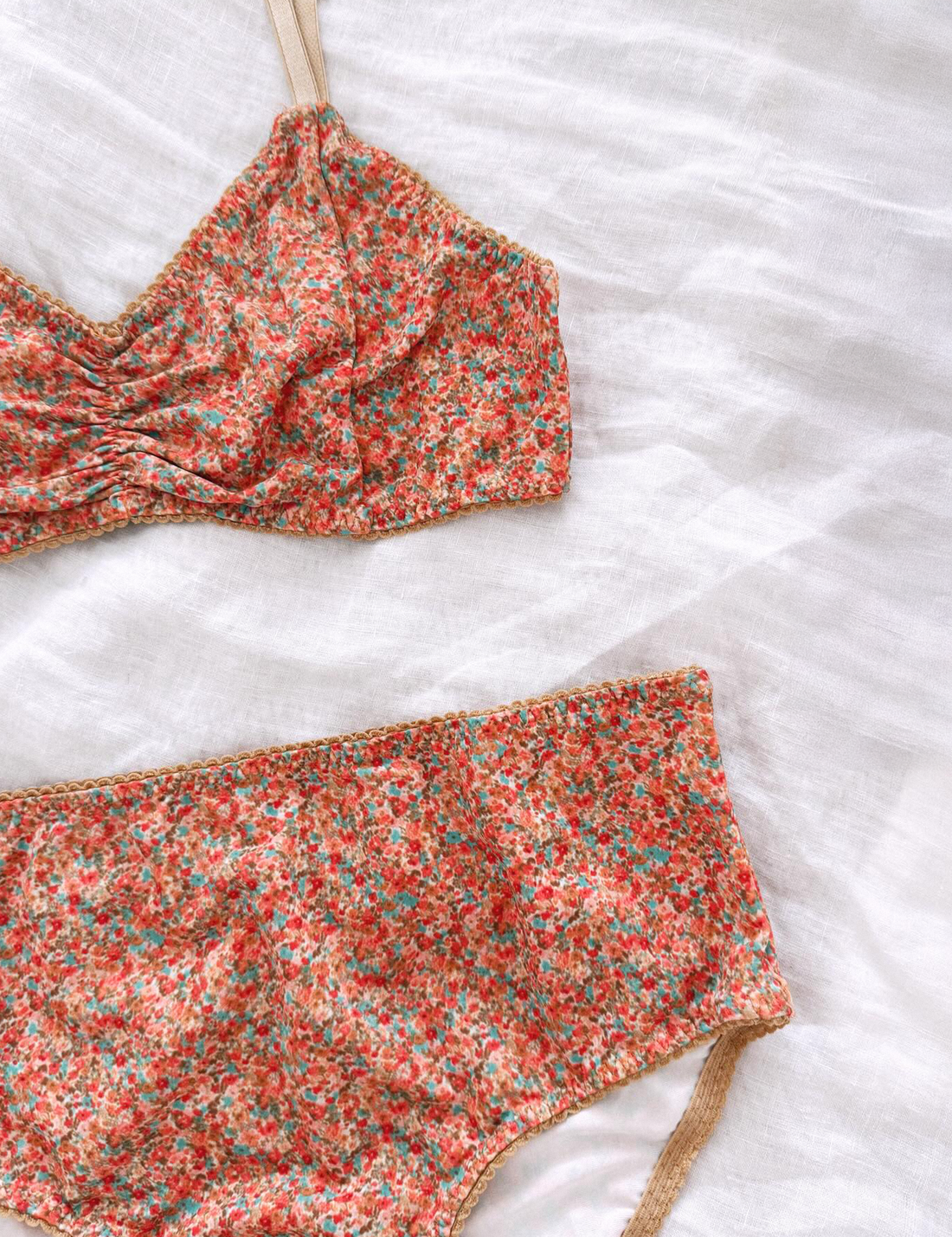 TORIA Bottoms · z wysokim stanem