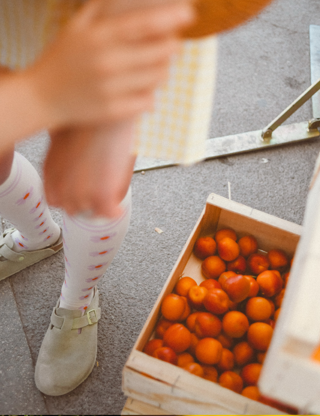 Compression socks · daisies