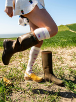 Compression socks · daisies
