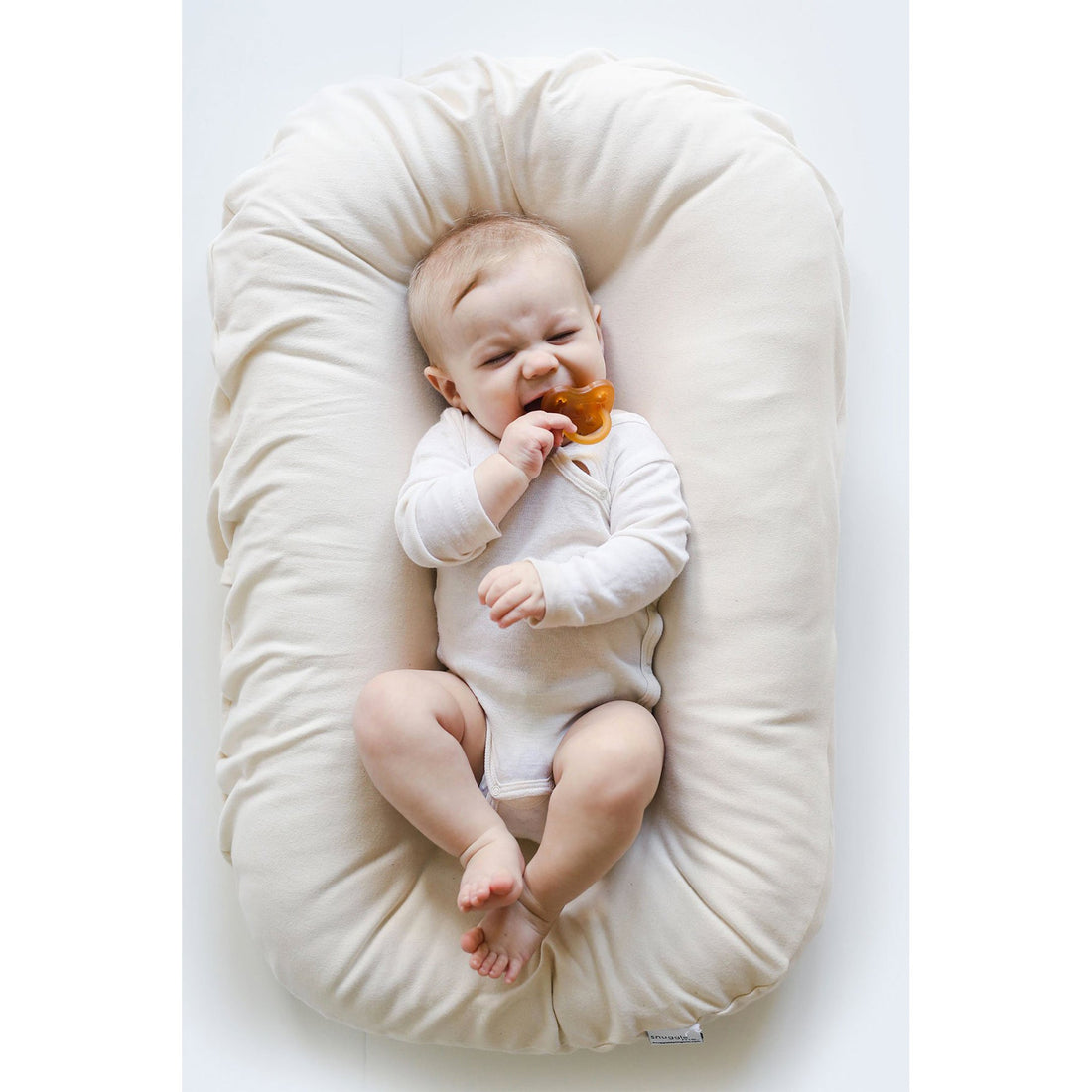 SnuggleMe-Ivory_natural_infant_organic_cotton_lounger_infant